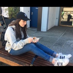 Meet your Posher, Hannah